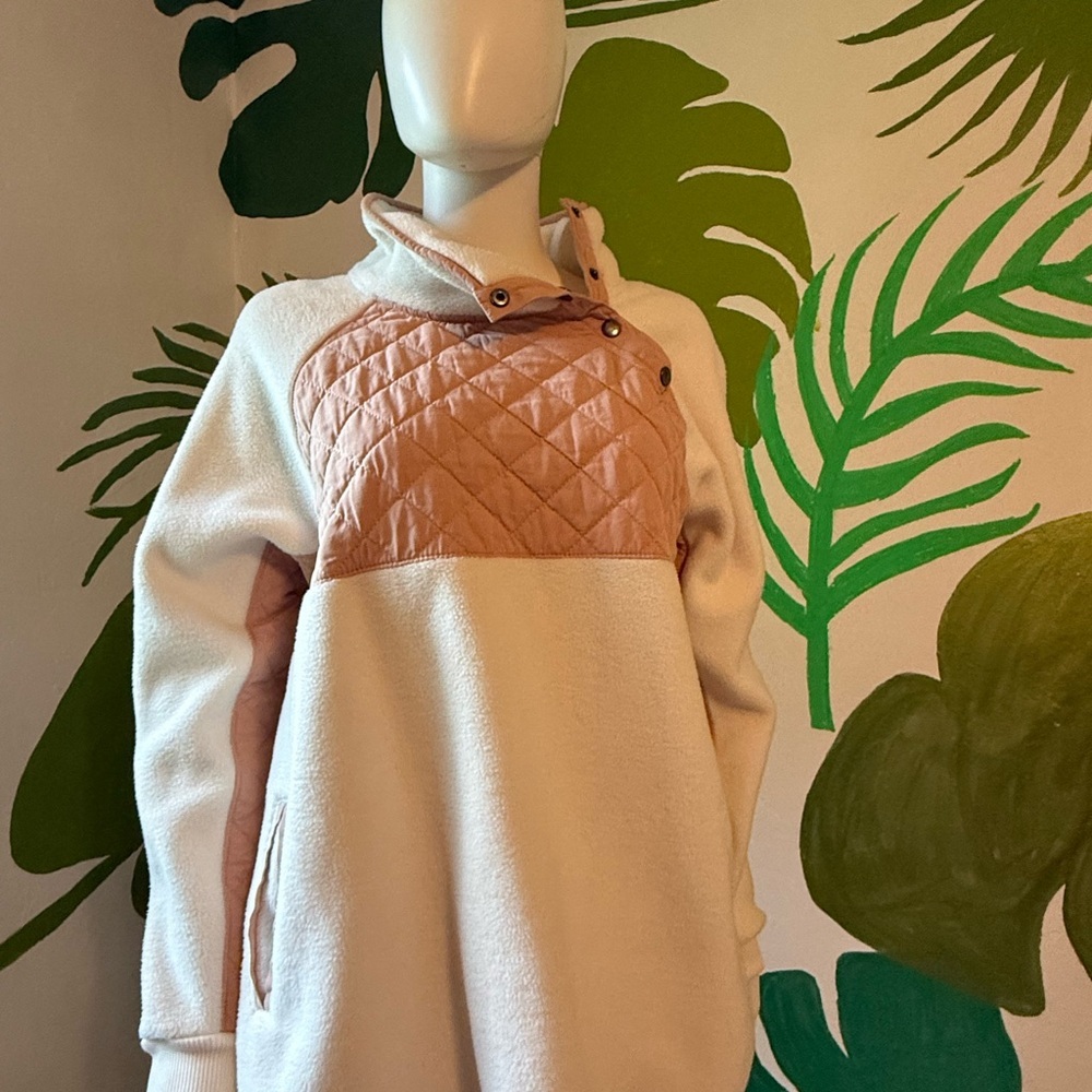 Abercrombie & Fitch Cream Fleece Pullover with Blush Trim